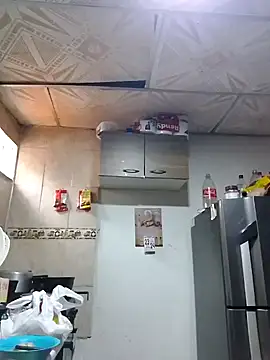 lupita 2023 online show from 02/10/25, 04:25