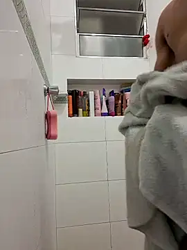 Snapshot of ultilizadormor chatting on 03/03/25, 09:37 ultilizadormor online show from 03/03/25, 09:37