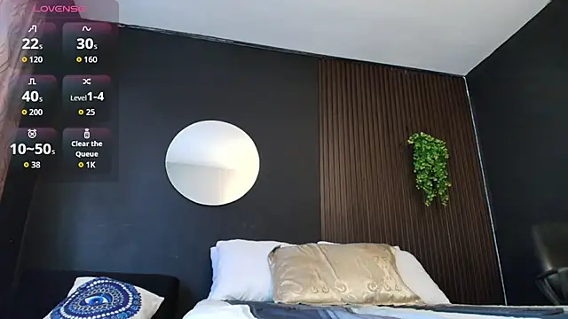 Aaron Jassell1 online show from 09/17/25, 02:19