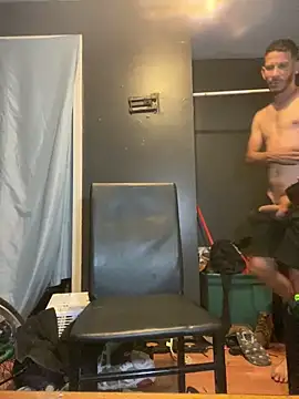 Snapshot of Chico_Bellaco chatting on 09/21/25, 06:48 Chico Bellaco online show from 09/21/25, 06:48