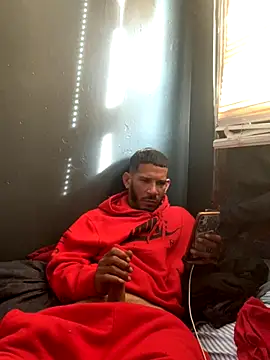 Snapshot of Chico_Bellaco chatting on 10/13/25, 02:06 Chico Bellaco online show from 10/13/25, 02:06