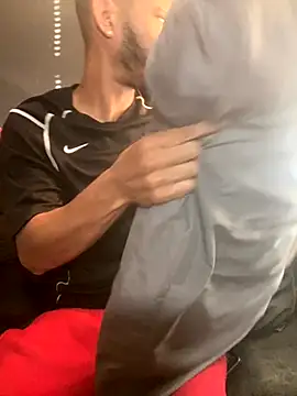 Snapshot of Chico_Bellaco chatting on 10/16/25, 12:39 Chico Bellaco online show from 10/16/25, 12:39