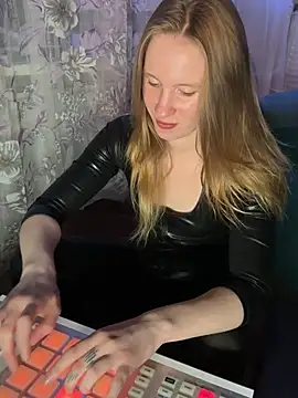 saint cat25 online show from 05/11/26, 08:28