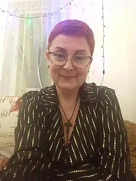 Snapshot of YourTenderness45 chatting on 01/01/25, 10:35 YourTenderness45 online show from 01/01/25, 10:35