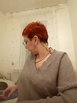 Snapshot of YourTenderness45 chatting on 02/14/25, 06:08 YourTenderness45 online show from 02/14/25, 06:08