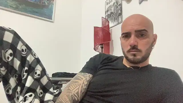 alessandromori91 online show from 12/15/25, 10:03