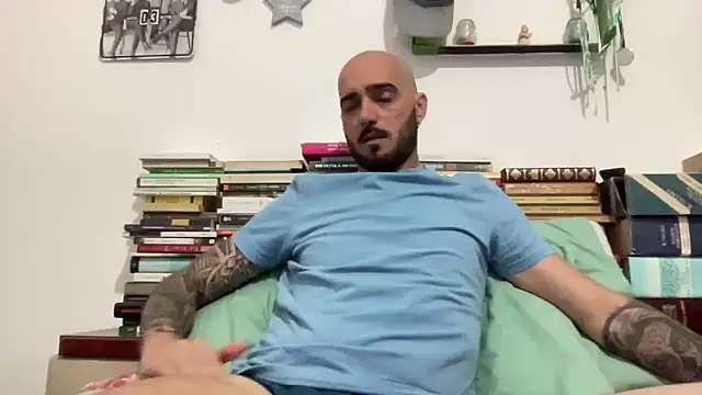alessandromori91 online show from 04/27/26, 08:29