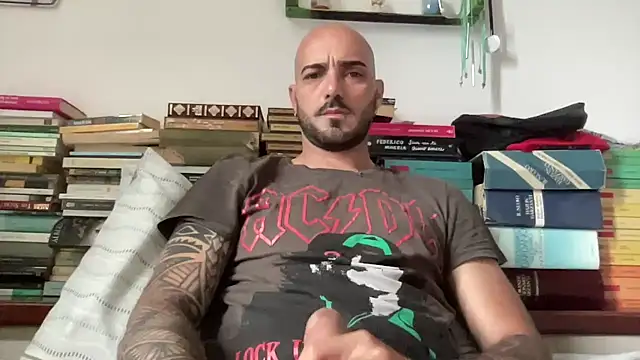 alessandromori91 online show from 06/03/26, 05:43