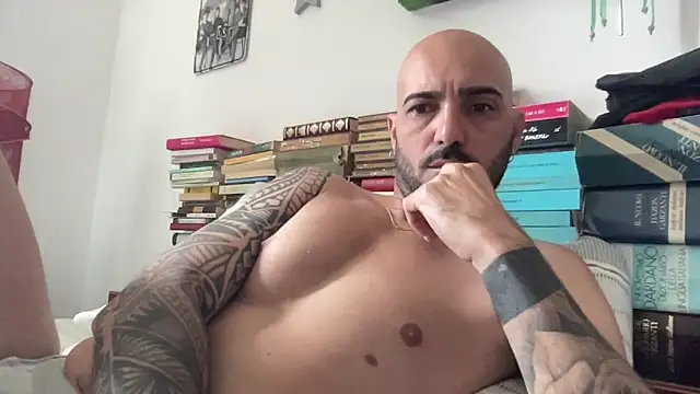 alessandromori91 online show from 06/05/26, 07:36