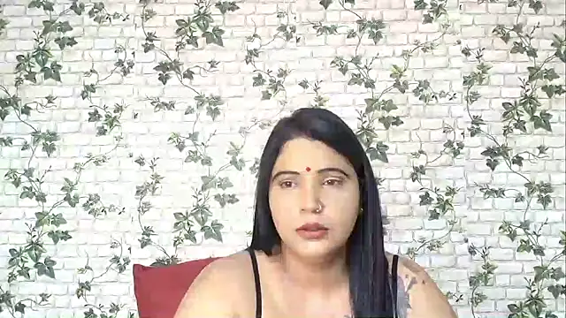 XIndianintimacy online show from 02/05/25, 10:01