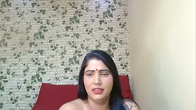 Snapshot of XIndianintimacy chatting on 11/27/25, 05:59 XIndianintimacy online show from 11/27/25, 05:59