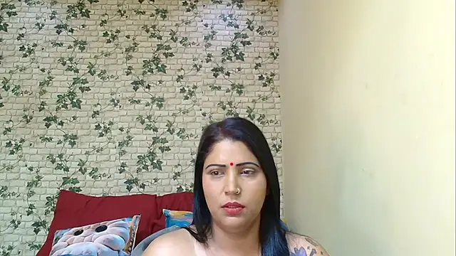 Snapshot of XIndianintimacy chatting on 01/31/26, 09:35 XIndianintimacy online show from 01/31/26, 09:35