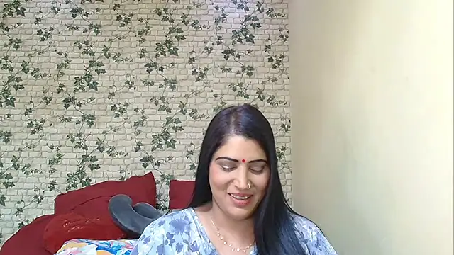 Snapshot of XIndianintimacy chatting on 02/21/26, 07:15 XIndianintimacy online show from 02/21/26, 07:15