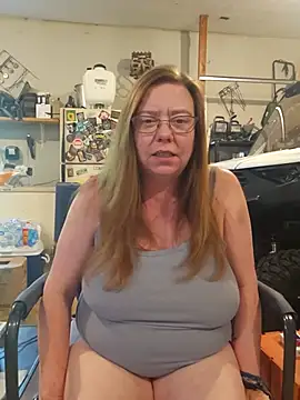 MsShelby40 online show from 06/04/26, 07:42