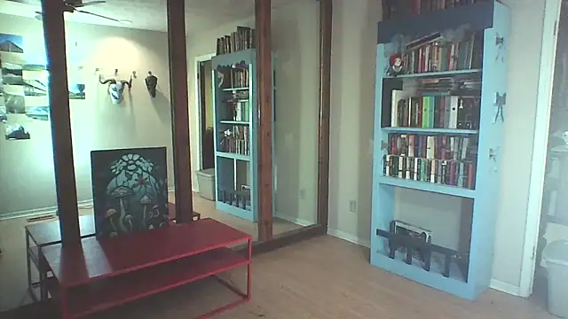 Snapshot of Big-Tits-McGee chatting on 10/23/25, 03:11 Big-Tits-McGee online show from 10/23/25, 03:11