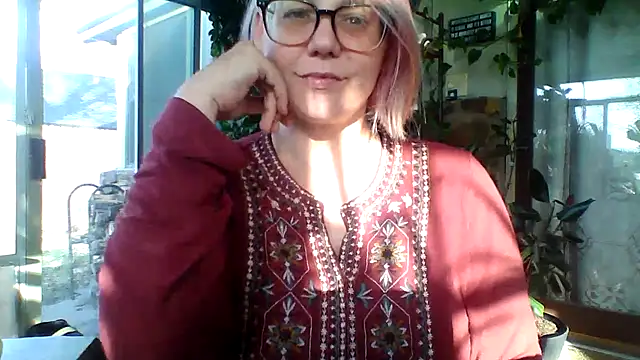 Big-Tits-McGee online show from 12/17/25, 03:07