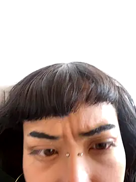 Snapshot of Violetta_Suky chatting on 09/16/25, 12:17 Violetta Suky online show from 09/16/25, 12:17