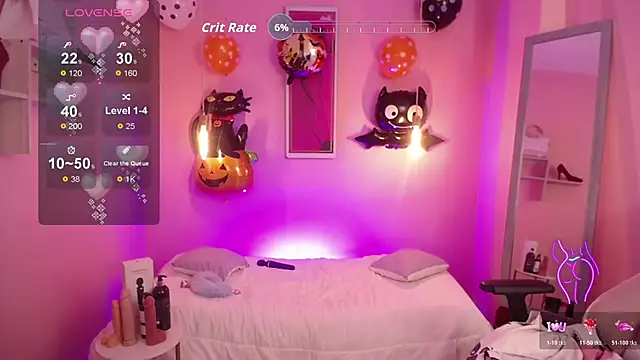 Snapshot of Violetta_Suky chatting on 10/31/25, 03:57 Violetta Suky online show from 10/31/25, 03:57