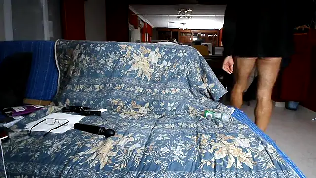 Snapshot of maduroguapo chatting on 11/07/25, 10:10 maduroguapo online show from 11/07/25, 10:10