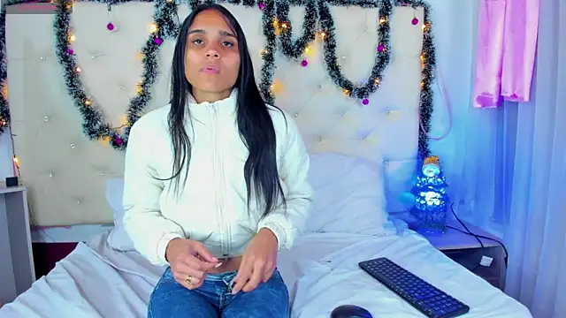 sophie pariss online show from 12/24/24, 04:33