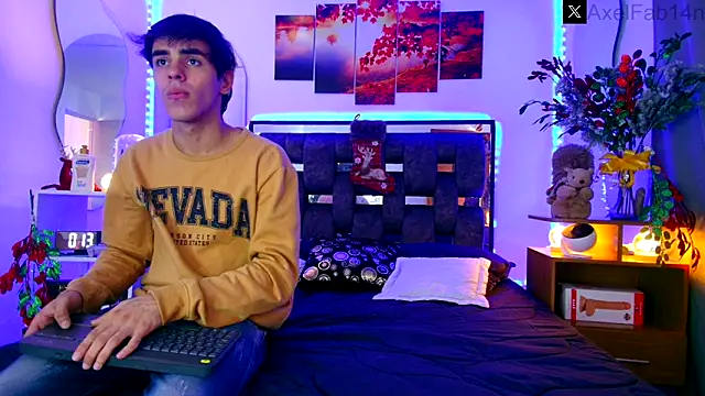 Alex and Fabian online show from 12/02/24, 06:10