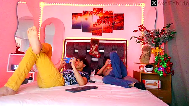 Alex and Fabian online show from 12/11/24, 09:34