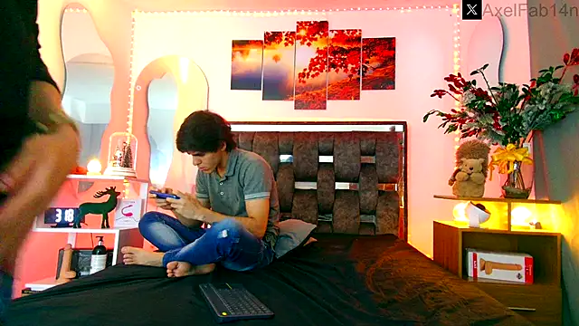 Alex and Fabian online show from 12/16/24, 09:41