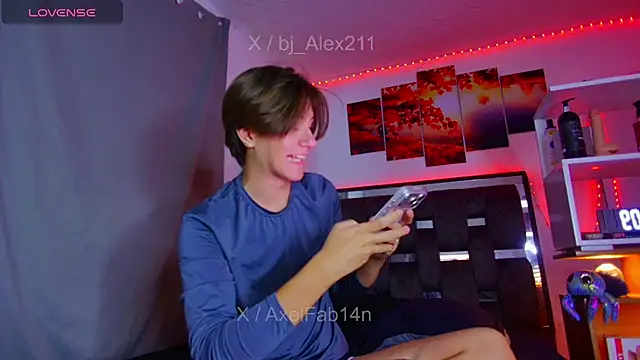 Alex and Fabian online show from 07/22/26, 04:37