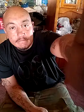 Snapshot of wilsons12 chatting on 11/04/25, 06:18 wilsons12 online show from 11/04/25, 06:18