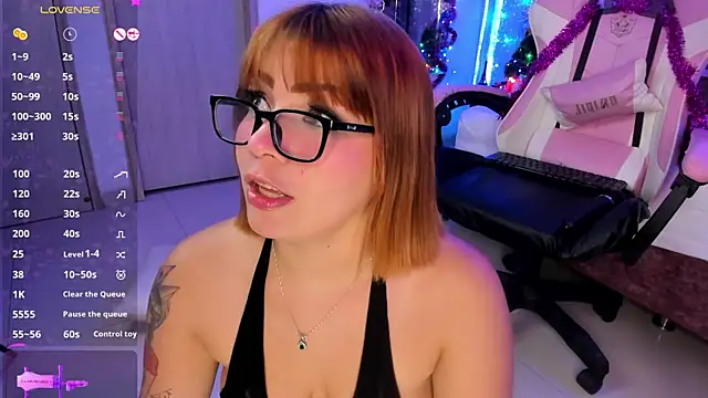 AlessiaDouce online show from 12/12/24, 02:04