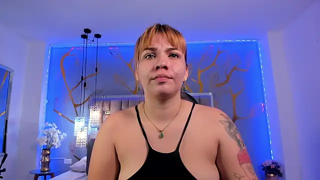 AlessiaDouce online show from 09/18/25, 04:36