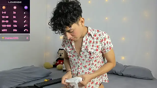 Benjamin Buster online show from 12/12/24, 09:15