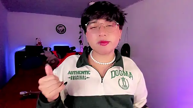 AnggelONfiree online show from 06/11/26, 02:22