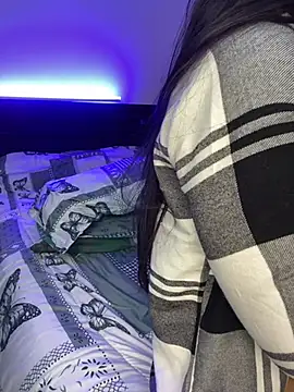 Isa bel online show from 12/10/24, 04:34