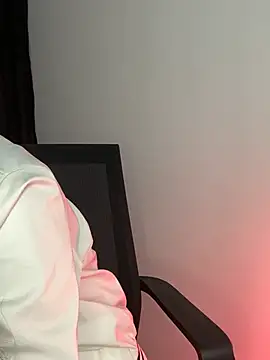 Isa bel online show from 02/08/25, 04:03