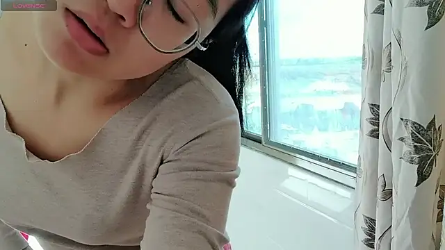 Snapshot of luoxuwen chatting on 12/15/24, 05:13 luoxuwen online show from 12/15/24, 05:13