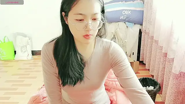 Snapshot of luoxuwen chatting on 01/19/25, 05:26 luoxuwen online show from 01/19/25, 05:26