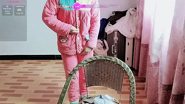 Snapshot of luoxuwen chatting on 02/01/25, 02:47 luoxuwen online show from 02/01/25, 02:47