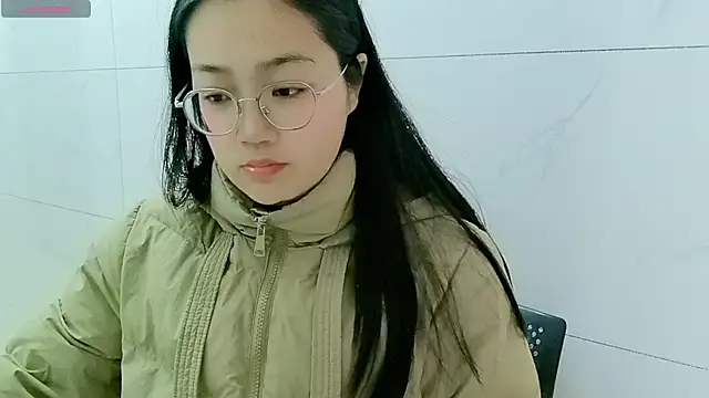 Snapshot of luoxuwen chatting on 02/27/25, 02:53 luoxuwen online show from 02/27/25, 02:53