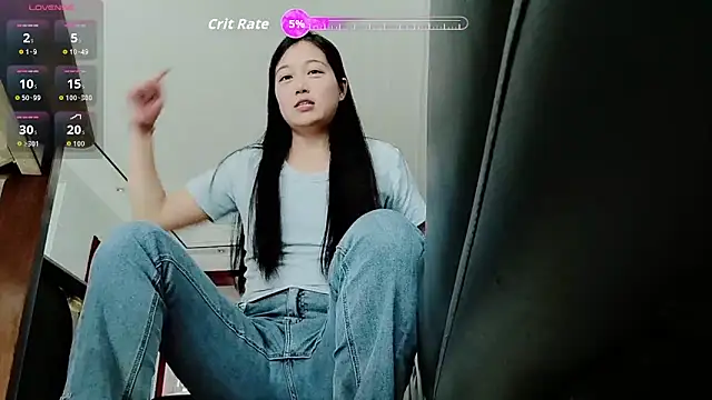 Snapshot of luoxuwen chatting on 10/17/25, 04:04 luoxuwen online show from 10/17/25, 04:04