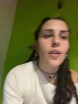 isadelasestrellas online show from 06/07/26, 03:43