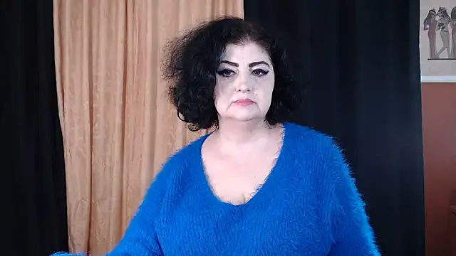 Snapshot of _MissJ_ chatting on 12/01/25, 10:59 MissJ online show from 12/01/25, 10:59