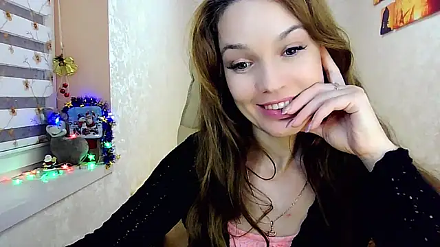 impossibleluna online show from 12/18/24, 04:39