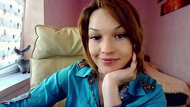 impossibleluna online show from 07/04/26, 02:34