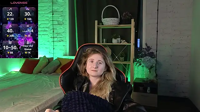 Lin RoseX online show from 01/11/25, 05:40