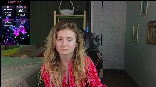 Lin RoseX online show from 01/14/25, 05:12