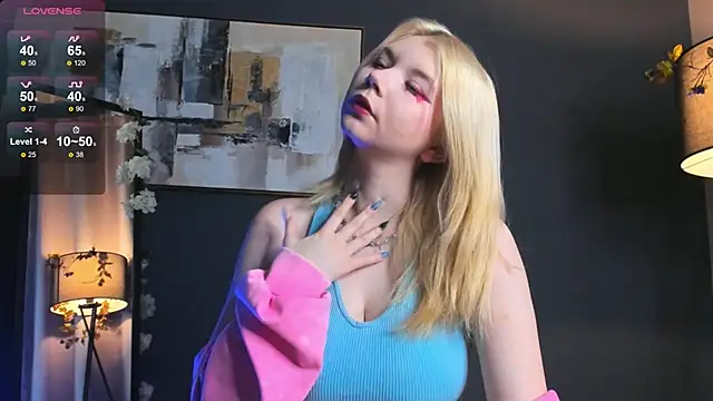 DaisyElmers online show from 12/14/24, 03:51