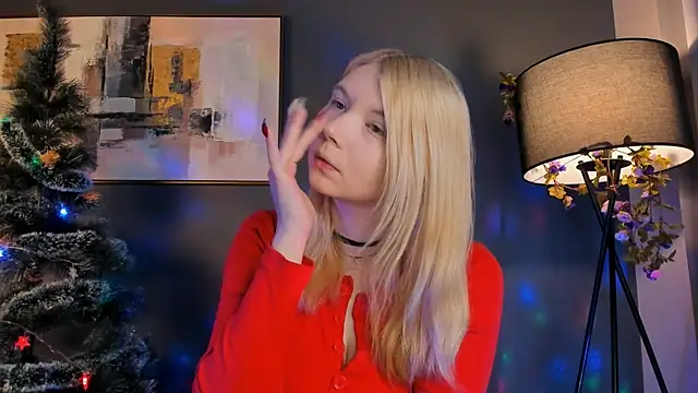DaisyElmers online show from 12/29/24, 03:11