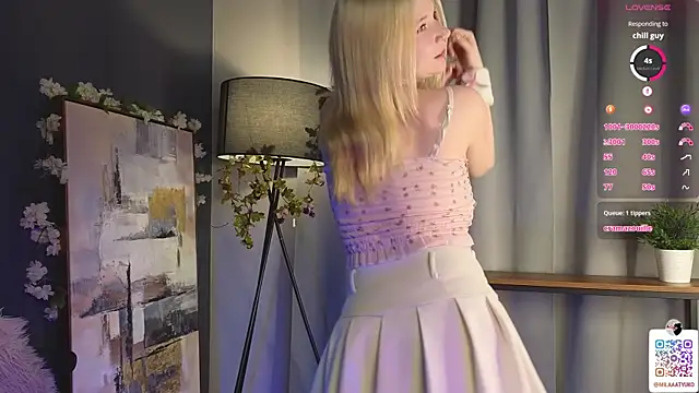 DaisyElmers online show from 02/01/25, 04:14