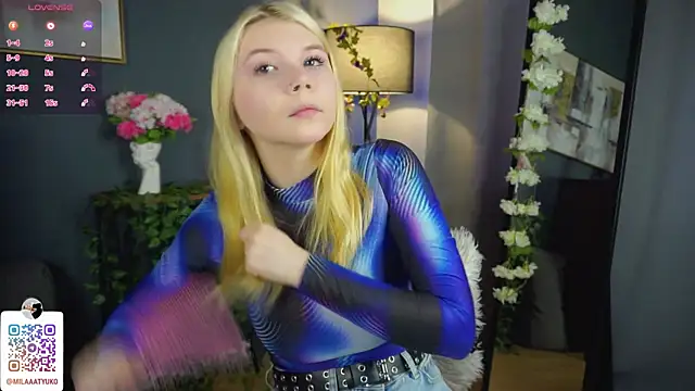 DaisyElmers online show from 03/21/25, 03:12